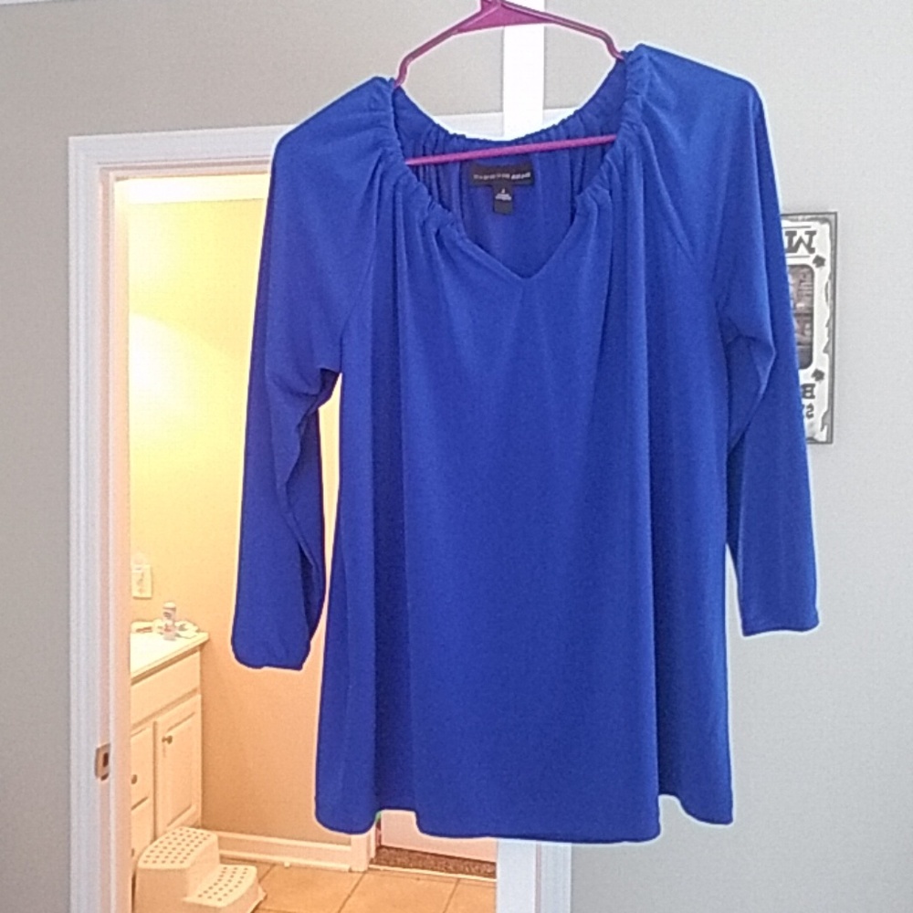 Blue blouse